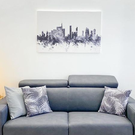 Cardano Suite - 5 Min From Central Station มิลาน ภายนอก รูปภาพ